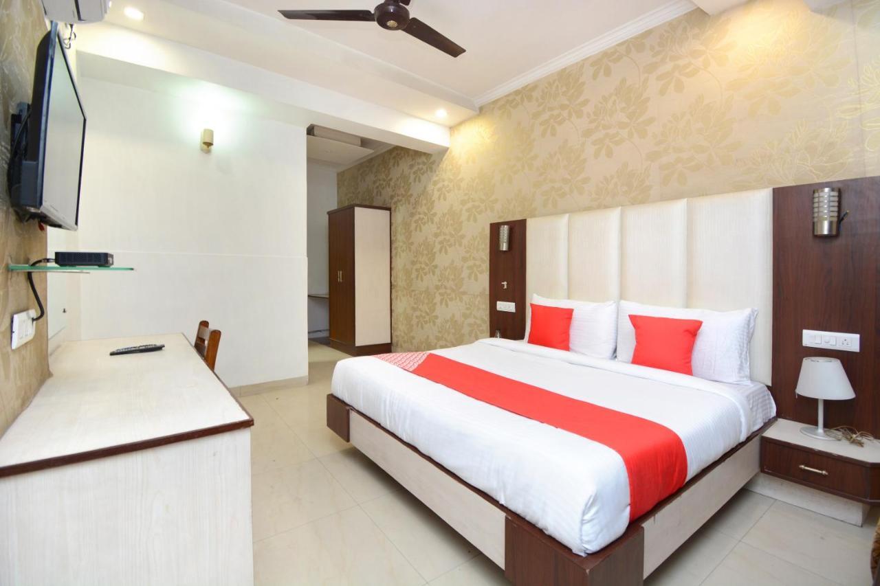 Hotel Ricky International Amritsar Exterior foto